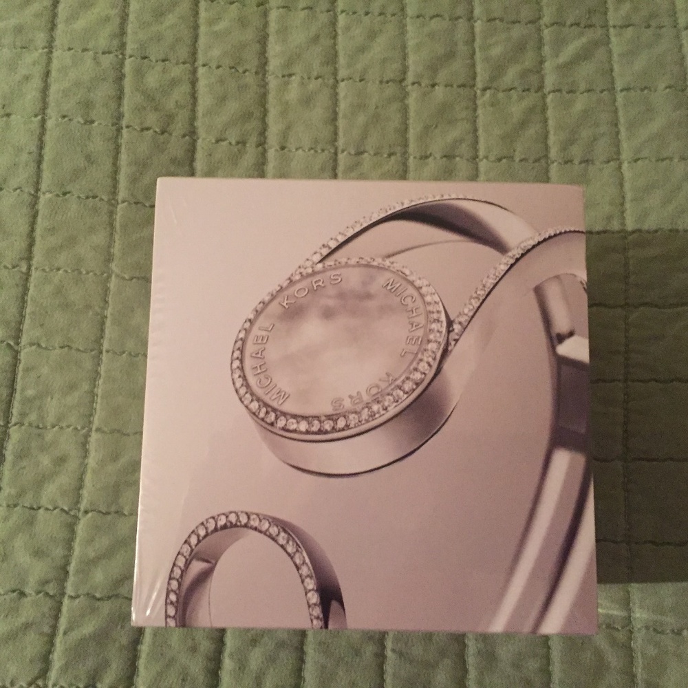 Michael Kors Fitness Tracker-Silver